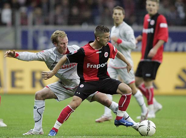 的进攻和防 的进攻和防